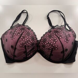 Gently used Victoria secret push up bra